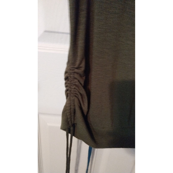 NOBO Top Large - Picture 4 of 5